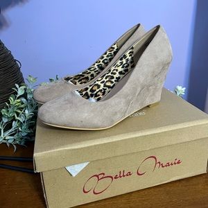 NIB Suede Wedge Shoes